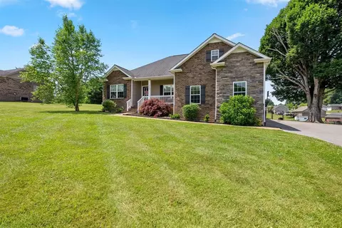 2573 Bowling Green Rd, Scottsville, KY 42164