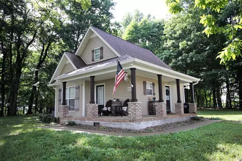 5065 Gold City Rd, Franklin, KY 42134