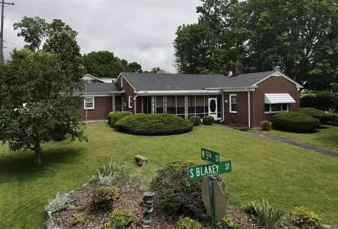 311 W 5th St, Russellville, KY 42276