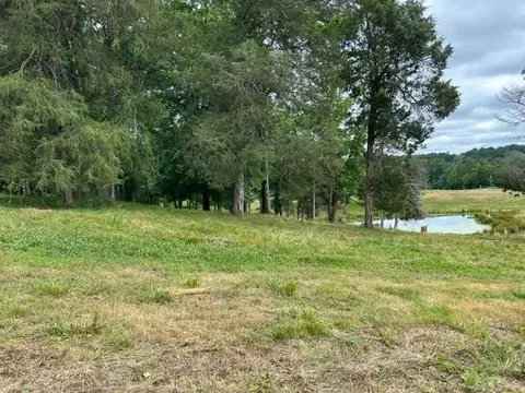 1300 Caven Bend Rd, Greensburg, KY 42743