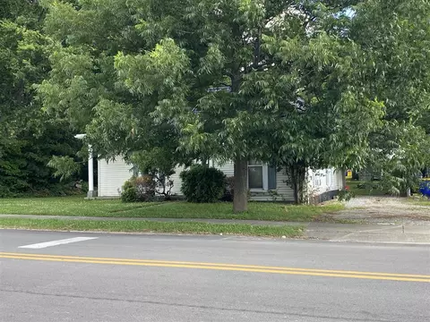 216 E Cedar St, Franklin, KY 42134