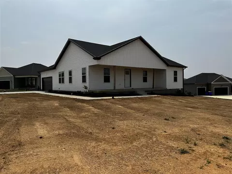 2101 Carriage Ct, Franklin, KY 42134