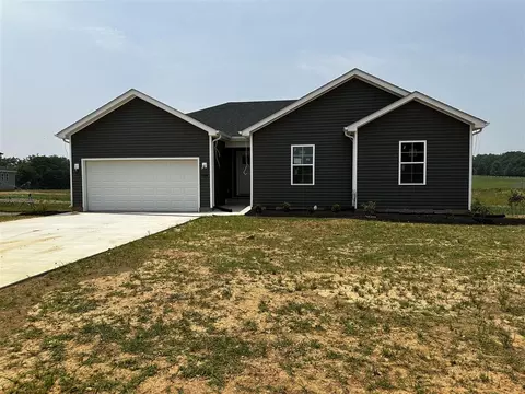 1204 Fredricksburg St, Franklin, KY 42134