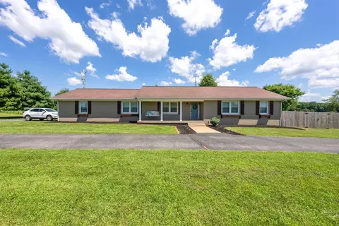 17275 Louisville Rd, Smiths Grove, KY 42171