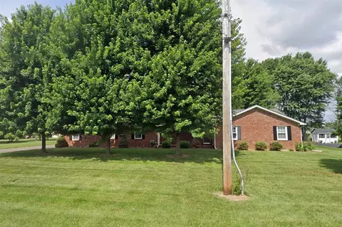 1010 S College St, Franklin, KY 42134