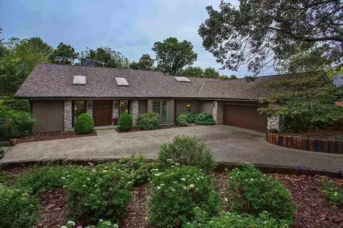 629 Vonda View Blvd, Franklin, KY 42134