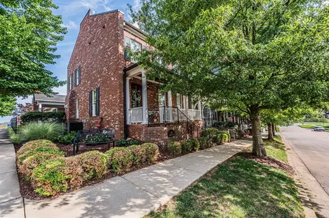 131 Washington Ave, Bowling Green, KY 42103