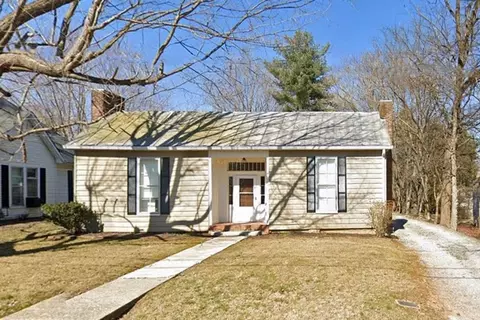 421 E Madison St, Franklin, KY 42134