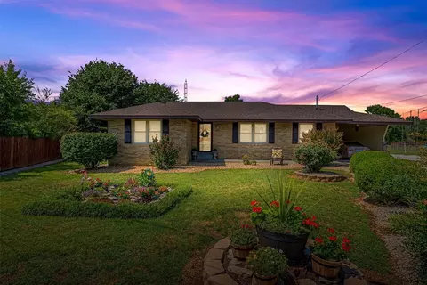813 Midway Ct, Bowling Green, KY 42101