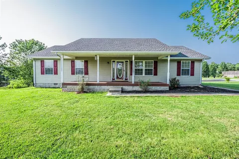 432 Northlan Cir, Morgantown, KY 42261