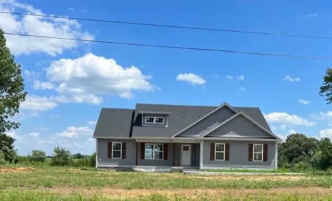 10592 Smiths Grove Scottsville Rd, Oakland, KY 42159