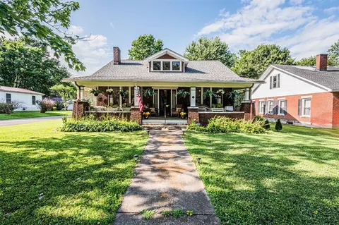 202 Broadway St, Smiths Grove, KY 42171