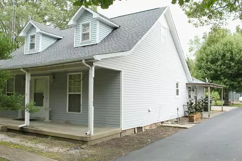 1262 Sulphur Rd, Smiths Grove, KY 42171