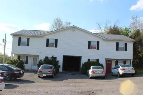 300 Greensburg St, Edmonton, KY 42129