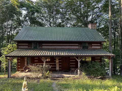 143 Wilderness Ln, Scottsville, KY 42164