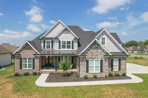 3130 Gable Ridge Ln, Bowling Green, KY 42101