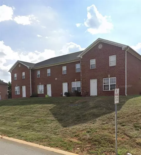 3880 Banyan Dr, Bowling Green, KY 42104
