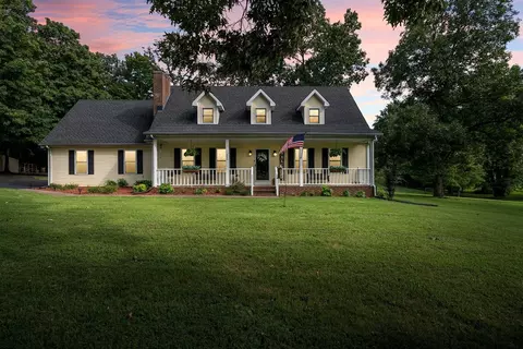 395 Whites Chapel Rd, Bowling Green, KY 42104