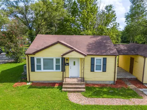 213 Akin Ave, Franklin, KY 42134