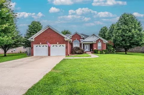 415 Fonso Cir, Bowling Green, KY 42104