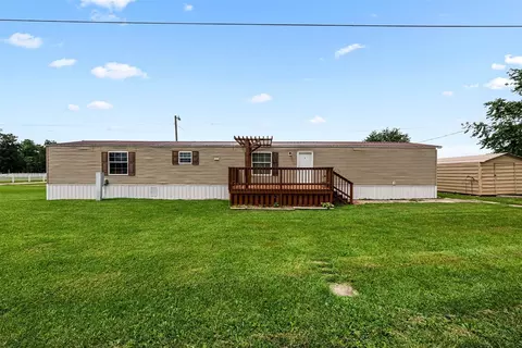 28 Cedar Grove Church Rd, Bee Spring, KY 42207