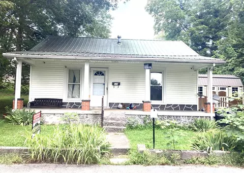 125 E Oak St, Scottsville, KY 42164