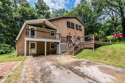 801 Slim Island Rd, Bowling Green, KY 42101