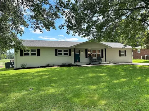 197 Cambridge Cir, Rockfield, KY 42274
