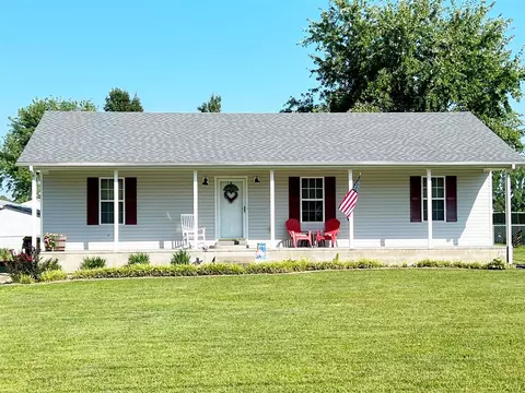 2250 Sulphur Rd, Smiths Grove, KY 42171
