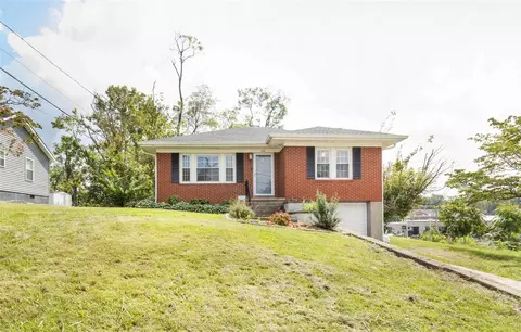 102 Lexington Dr, Glasgow, KY 42141