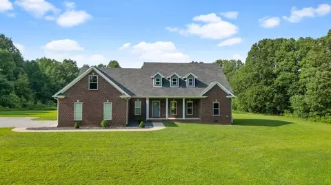 136 Cardinal Trl, Bowling Green, KY 42101