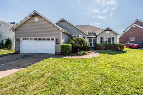 757 Springfield Blvd, Bowling Green, KY 42104