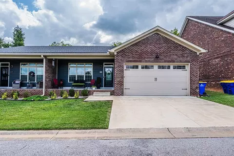 835 Denzil Ave, Bowling Green, KY 42104
