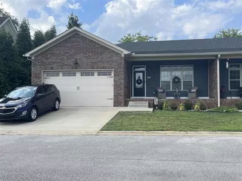 837 Denzil Ave, Bowling Green, KY 42104
