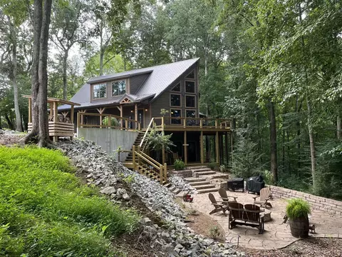 125 Starr Ln, Scottsville, KY 42164