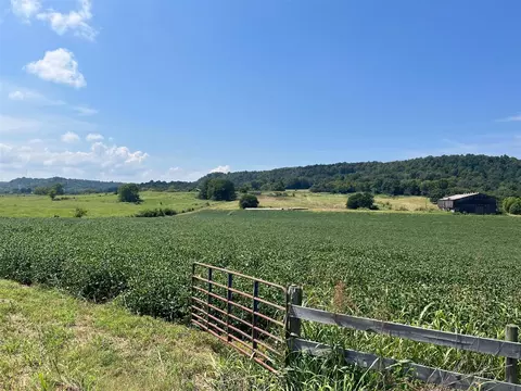 1405 N Dixie Hwy, Horse Cave, KY 42749
