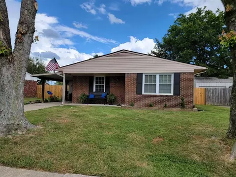 748 Sandra Ln, Owensboro, KY 42301