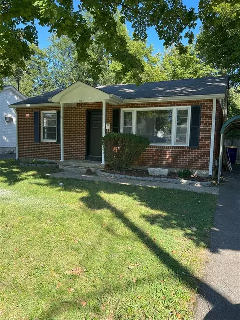 1704 Glendale Dr, Bowling Green, KY 42104