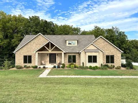 120 Stony Point Cir, Lucas, KY 42156