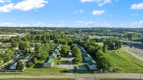 100-111 Embark Ct, Glasgow, KY 42141