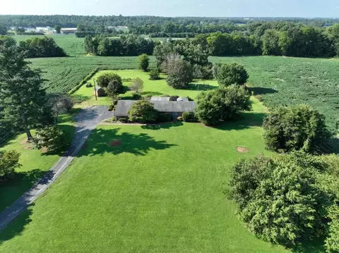 595 Graysville Rd, Guthrie, KY 42234