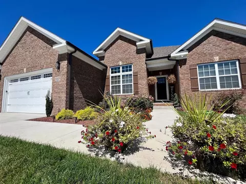 5321 Amber Creek Ln, Bowling Green, KY 42101