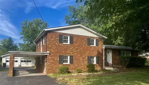 2423 Smallhouse Rd, Bowling Green, KY 42104