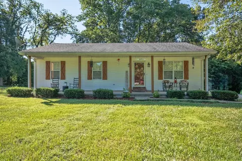 893 Echo Valley Rd, Auburn, KY 42206