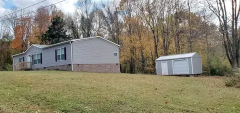 51 Rogers Rd, Scottsville, KY 42164
