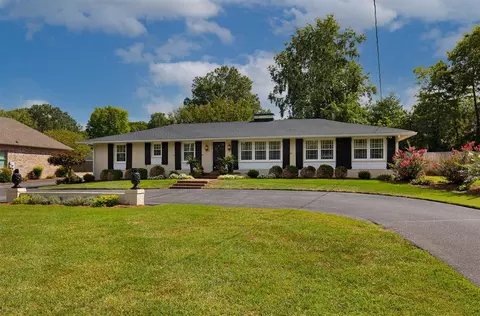 766 Wakefield St, Bowling Green, KY 42103