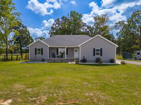 1341 Earl Rd, Russellville, KY 42276