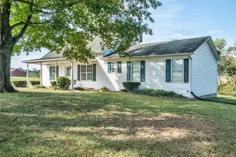 4902 Highland Lick Rd, Lewisburg, KY 42256