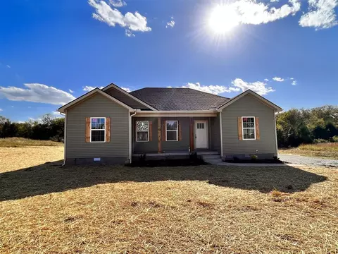 504 Hunters Cir, Russellville, KY 42276