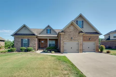 1446 Beaumont Dr, Bowling Green, KY 42104
